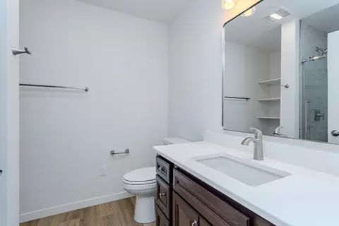 Bath - 1392 Park Dr, Schofield, WI 54476 photo 1 of 5