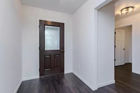 Entry Way - 1390 Park Dr, Schofield, WI 54476 photo 1 of 5