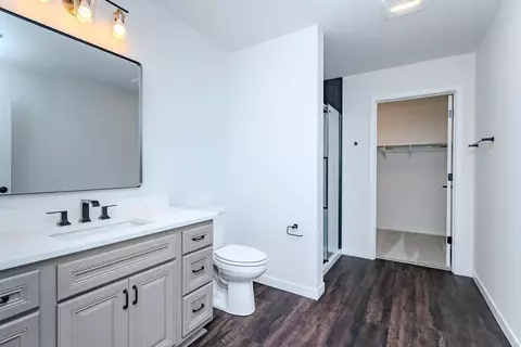 Bath - 1390 Park Dr, Schofield, WI 54476 photo 1 of 5