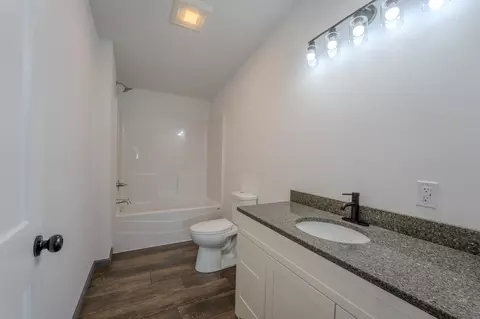 Bath - 604 Eugene St # A, Merrill, WI 54452 photo 2 of 3