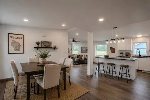 Dining - 604 Eugene St # A, Merrill, WI 54452 photo 1 of 1