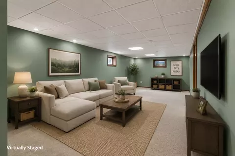 Living - 116395 Riverside Rd, Marshfield, WI 54449 photo 3 of 3