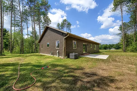 Exterior - 1002 E 10th St, Merrill, WI 54452 photo 5 of 9
