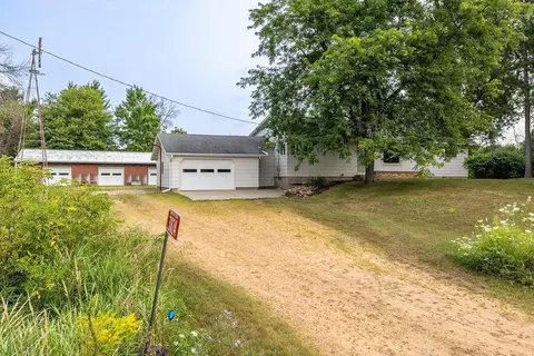 3824 Saint Johns Rd, Wisconsin Rapids, WI 54495