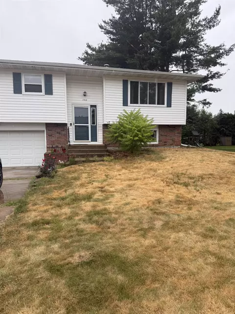 1410 S 176th St, Wisconsin Rapids, WI 54494