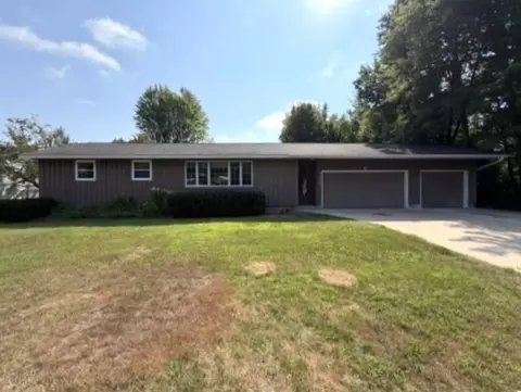 2520 30th St, Wisconsin Rapids, WI 54494
