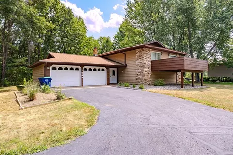 1943 Plantation Ln, Kronenwetter, WI 54455