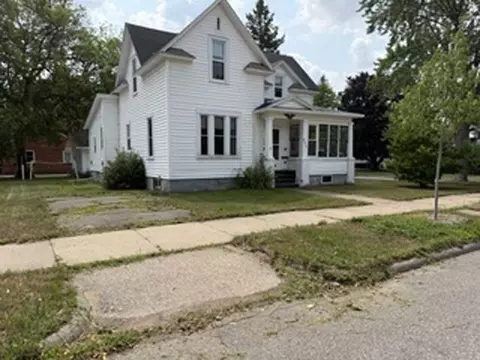 803 E Bridge St, Wausau, WI 54403