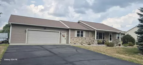 2184 Setter Dr, Kronenwetter, WI 54455