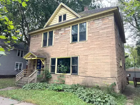 731 Jackson St, Wausau, WI 54403