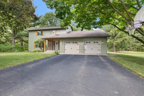225400 Indigo Dr, Wausau, WI 54401
