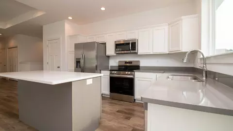 Kitchen - 3404 Caesars Ct, Weston, WI 54476 photo 6 of 6