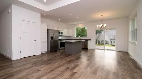 Living - 3404 Caesars Ct, Weston, WI 54476 photo 3 of 3