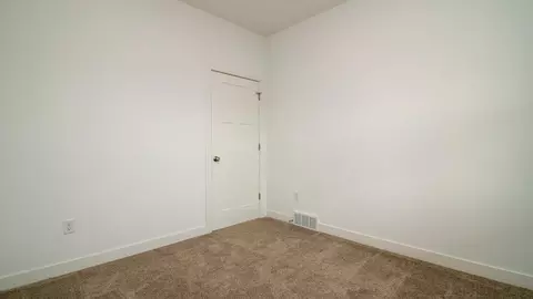 Bedroom - 3404 Caesars Ct, Weston, WI 54476 photo 6 of 6