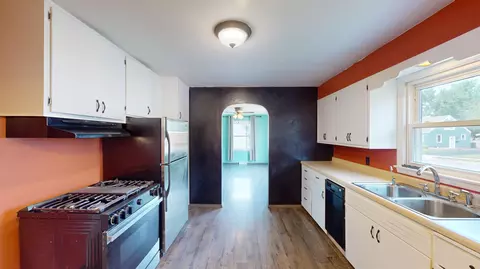 Kitchen - 112 E 17th St, Marshfield, WI 54449 photo 4 of 5