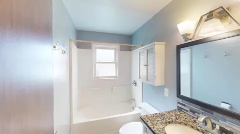 Bath - 112 E 17th St, Marshfield, WI 54449 photo 2 of 4