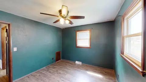 Bedroom - 112 E 17th St, Marshfield, WI 54449 photo 3 of 7