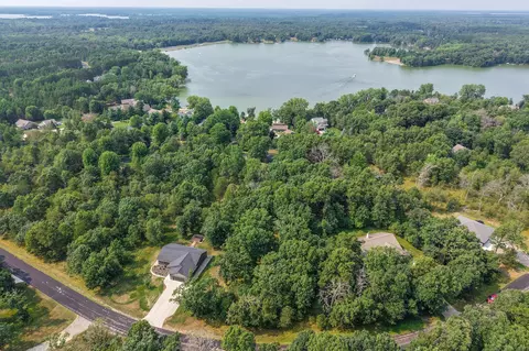 349 Pinehurst Dr, Nekoosa, WI 54457
