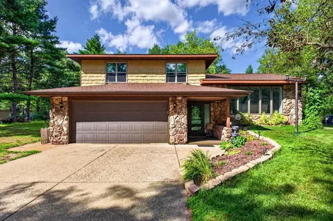 2430 Mulberry Cir, Wisconsin Rapids, WI 54494