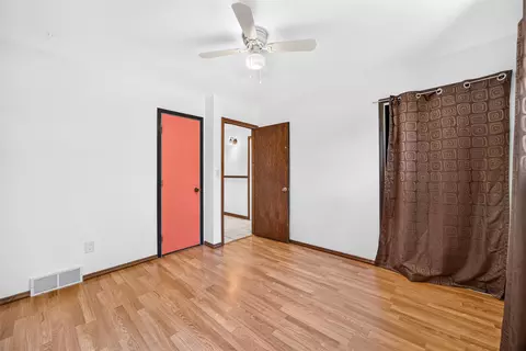 Bedroom - 2007 Frontage Rd, Schofield, WI 54476 photo 3 of 6