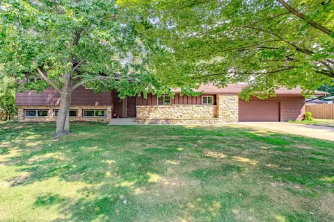 703 Urban St, Rothschild, WI 54474