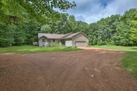 1073 Oak Rd, Kronenwetter, WI 54455