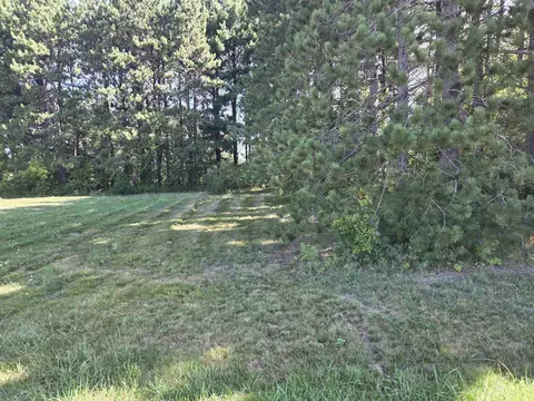 2381 N Second Dr, Stevens Point, WI 54481 photo 3