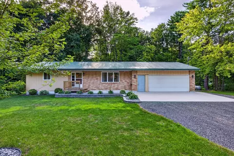 6979 County Rd S, Rudolph, WI 54475