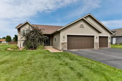 2510 Sunny Meadow Dr, Kronenwetter, WI 54455