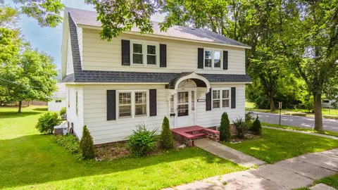 1603 N 9th St, Wausau, WI 54403
