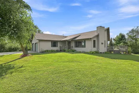 4308 Kubisiak Dr, Amherst, WI 54406