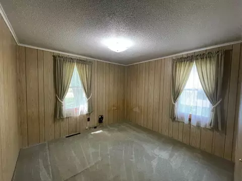 Bedroom - n10012 Dardis Lake Lane, Phillips, WI 54555 photo 2 of 4