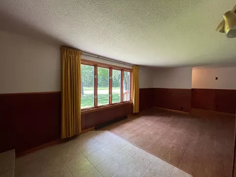 Living - n10012 Dardis Lake Lane, Phillips, WI 54555 photo 2 of 4