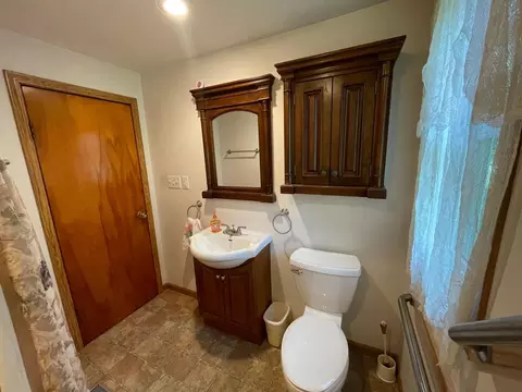 Bath - n10012 Dardis Lake Lane, Phillips, WI 54555 photo 1 of 2