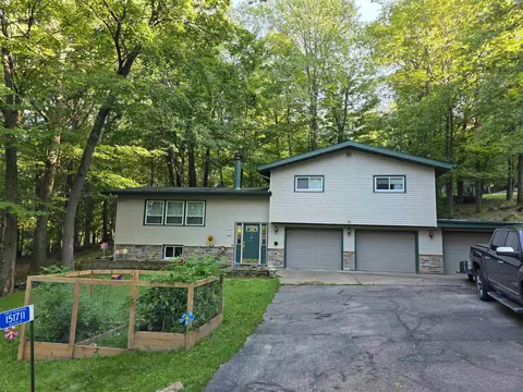 151711 Daffodil Ln, Wausau, WI 54401
