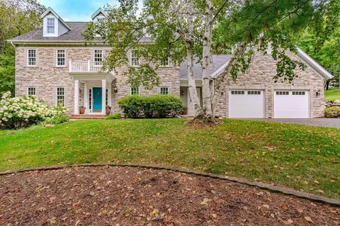 4029 Crestwood Dr, Wausau, WI 54403