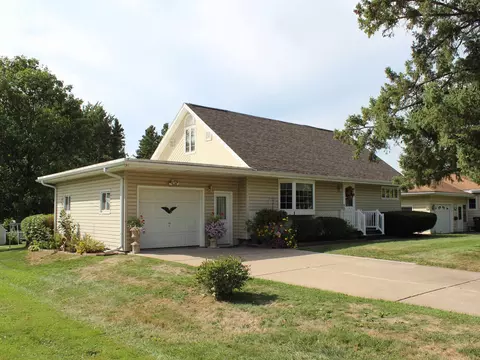 Exterior - 105 N 3rd St, Colby, WI 54421 photo 10 of 10