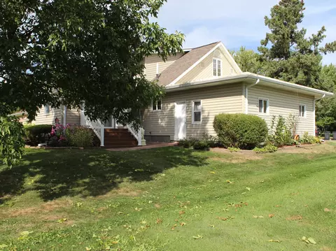 Exterior - 105 N 3rd St, Colby, WI 54421 photo 9 of 10