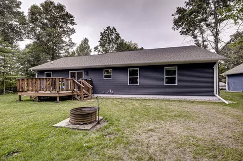 Exterior - 1511 Pine Notch Ln, Tomahawk, WI 54487 photo 4 of 13