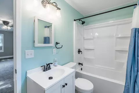 Bath - 5010 Pine St, Schofield, WI 54476 photo 2 of 3