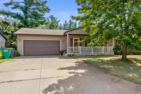 2117 Sherri Ln, Wisconsin Rapids, WI 54494