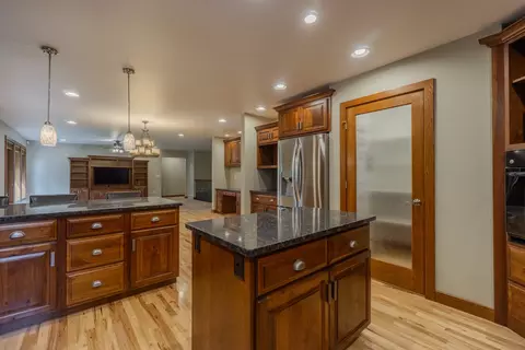 Kitchen - 6807 N Apache Ln, Weston, WI 54476 photo 6 of 7