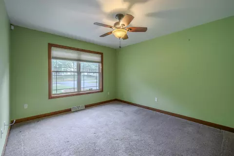 Bedroom - 6807 N Apache Ln, Weston, WI 54476 photo 3 of 7