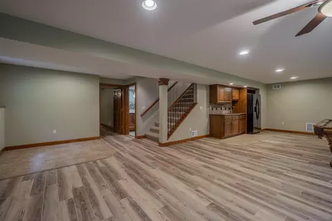 Living - 6807 N Apache Ln, Weston, WI 54476 photo 8 of 8