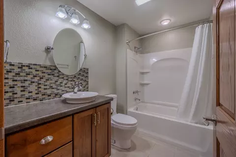 Bath - 6807 N Apache Ln, Weston, WI 54476 photo 3 of 5