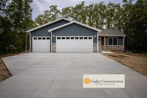 6608 Arbor Vitae Dr, Wausau, WI 54401