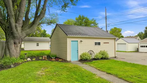 Exterior - 207 Edison St, Marshfield, WI 54449 photo 5 of 5