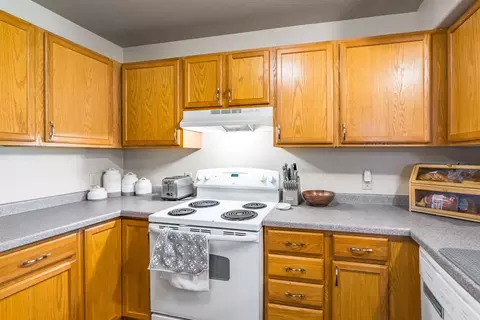 Kitchen - 7255 Whitespire Rd, Rothschild, WI 54474 photo 3 of 5