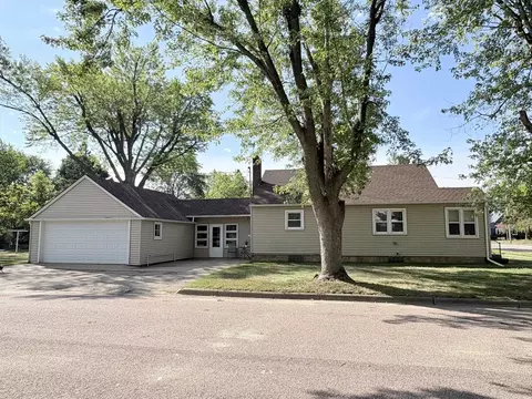 411 11th St S, Wisconsin Rapids, WI 54494