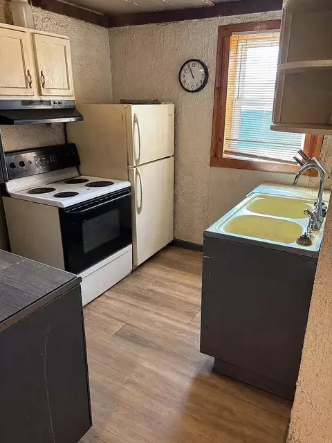 Kitchen - 674 Beebe St, Phillips, WI 54555 photo 1 of 3